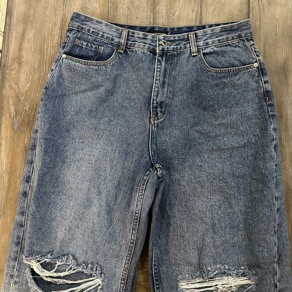 Pretty Little Things Jeans - Picture 4 of 11